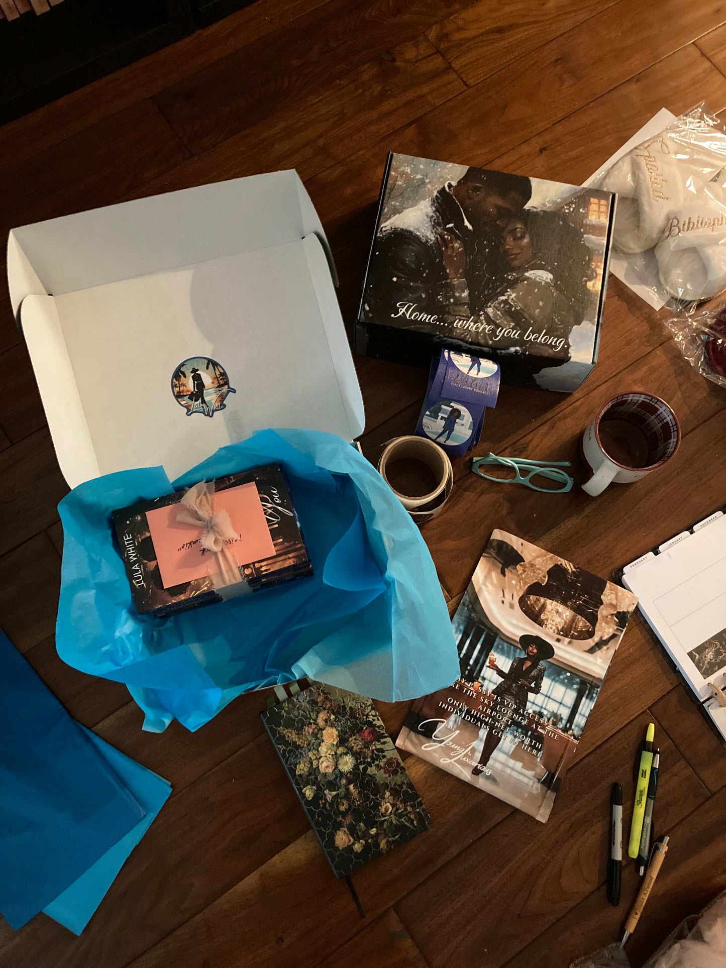 Explore Men of the Hamptons Paperback Bundle